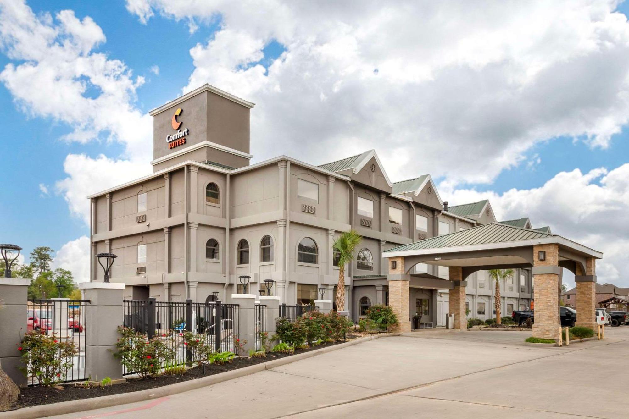 Comfort Suites Shenandoah-The Woodlands Exterior photo